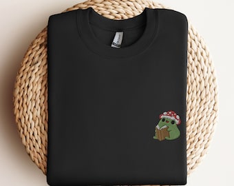 Embroidered Book Cottagecore Sweatshirt, Frog Mushroom Crewneck Jumper, Sweatshirt Book Lover, Embroidered Crewneck, Just One More Chapter