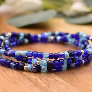 DEEP OCEAN BLUE Beaded Bracelet | Dark Blue, Turquoise, Navy & Silver accents | 4mm Seed Bead | Stacking Bracelet | Handmade