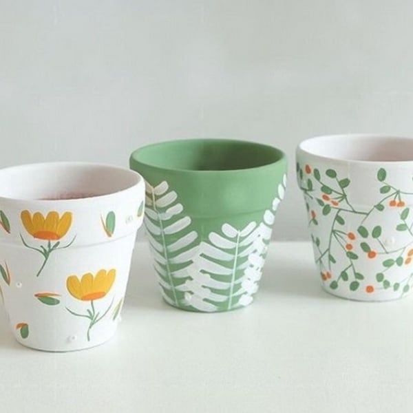 Handmade Terracotta Pot G Flower Motif / Clay Vase / Succulent Pottery Pot Cover / Aesthetic Decor / Flower Pot / Cactus Pot