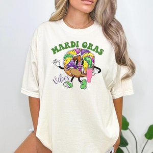 Comfort Color® Mardi Gras Vibes shirt, New Orleans King Cake Shirt, Fat Tuesday Shirt, Mardi Gras tee, Mardi Gras Outfit, Boujee Mardi Gras
