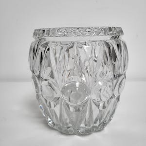 Kristallvase, Blumenvase. Schwere Kristallvase.