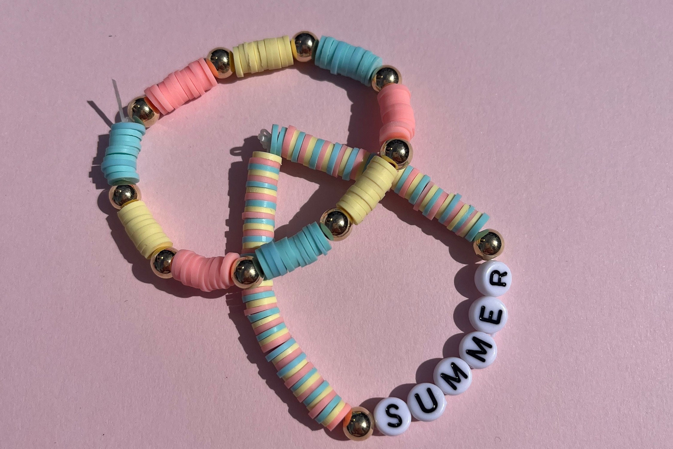 Summer Flower Heishi Clay Bead Stretch Bracelet Beach Surfer Girl Brig –  Momma Bears Gifts