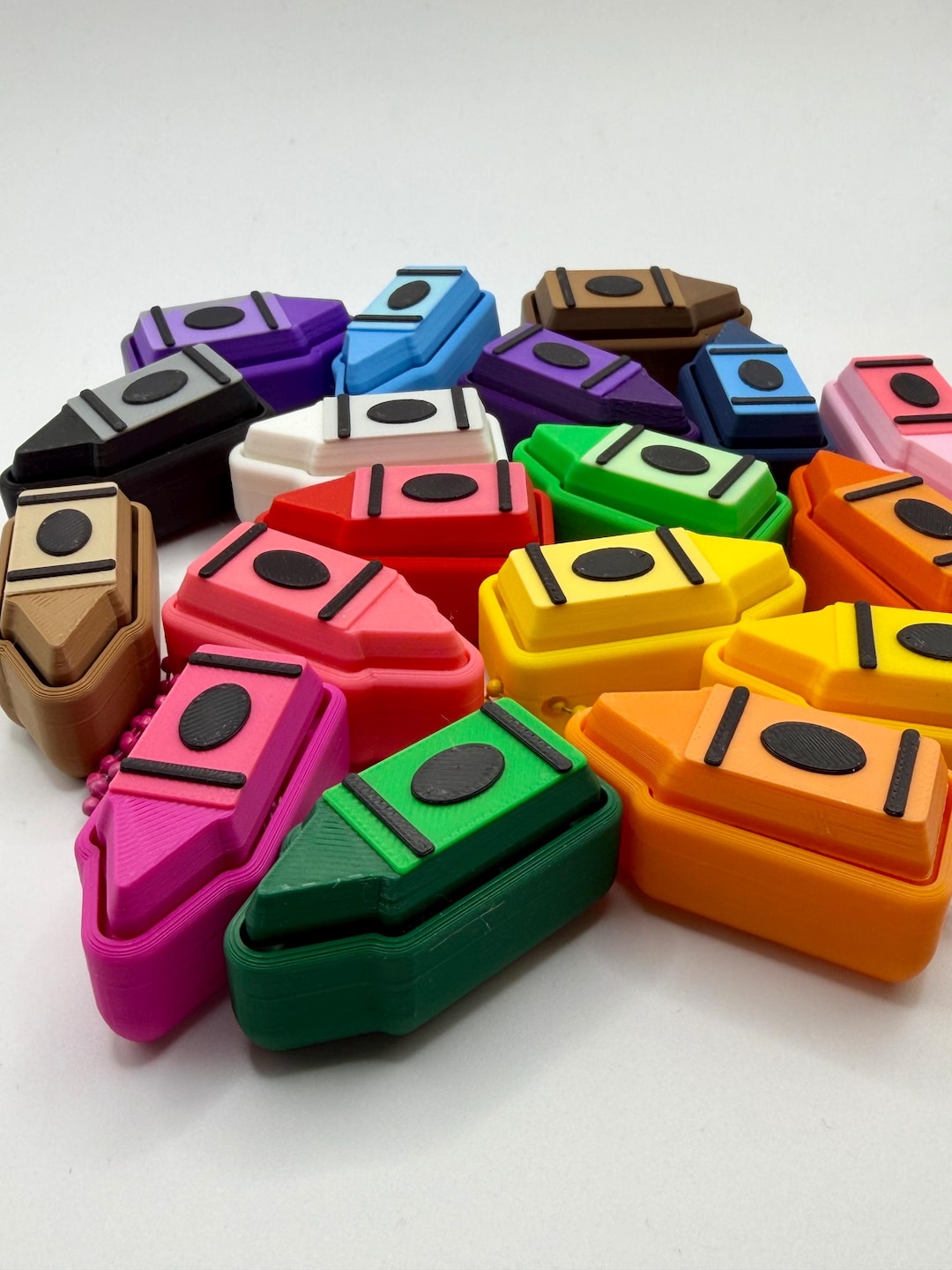 Click Key Chain Crayon Clicker Fidget Toy – Mechanical Keyboard Click Keychain – 3D ...