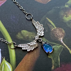 Y2K Angel Wings Necklace with Teardrop Pendant Zircon Necklace Y2K Necklace Angelcore Necklace Fairycore Necklace Angel Necklace Gothic