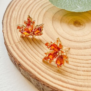 Zarte Ahornblatt Ohrringe Cottagecore Schmuck Geschenk für Mama Zierliche Schmuck Geschenk für Sie Kawaii Ahornblatt Halskette & Ohrringe Set Geschenk