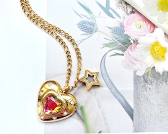 Collier coeur délicat inspiré de Sailor Moon Transformer Collier anime japonais Kawaii Cardcaptor Sakura Style accessoire cadeau pour amateur de dessins animés