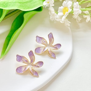 Dainty Orchid Earrings Sterling Silver Stud Statement Earrings 70s Earrings Cottagecore Earrings Botanical Earrings Vintage Gift for Her