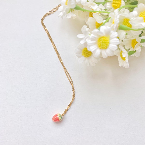 Delicate Strawberry Necklace Kawaii Fruit Necklace Dainty Cottagecore Jewellery Strawberry Pendant Gold Plated Necklace Gift for Her