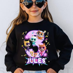 スーパーバースデースウェットシャツ、スーパーパーティーテーマ、子供用パーソナライズスウェットシャツ、女の子の誕生日スウェットシャツ、誕生日スウェットシャツ KT10