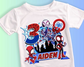 T-shirt di compleanno ispirata al ragno, festa a tema Spidy e i suoi amici, camicia personalizzata, camicia di compleanno regalo, magliette di famiglia SY03