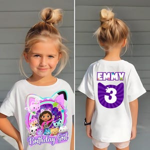 Op poppenhuis geïnspireerde verjaardag T-shirt, Gabbi's themafeest shirt, gepersonaliseerd shirt kinderen, cadeau verjaardag shirt, familie T-shirts custom DL03