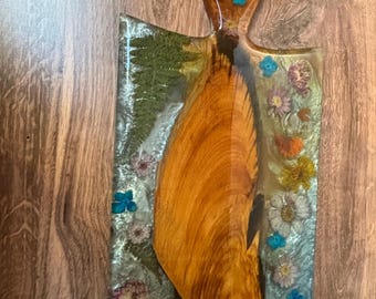 Cutting Board, Charcuterie Board, Housewarming Gift, Resin Charcuterie Board