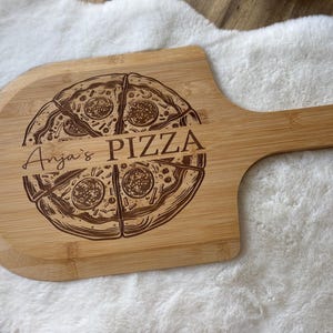 Calendario personalizzato pizza carta patinata | Da 0,40