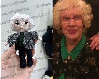 Custom Crochet Dolls, Crochet Grandma Gift, Doll From Portrait, Look Alike Doll, Personlaized Gifts for Mom Dad Her Mother Day Birthday Gift