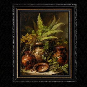 Peut inclure: Une peinture de nature morte représentant une fougère dans un pot brun, ainsi que trois autres pièces en poterie brune, dont un bol, sur une table.