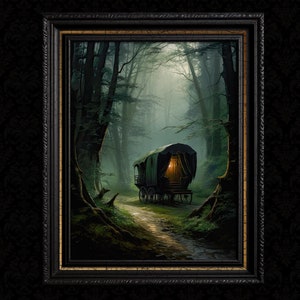 Impresión decorativa de pared con caravana en un bosque oscuro