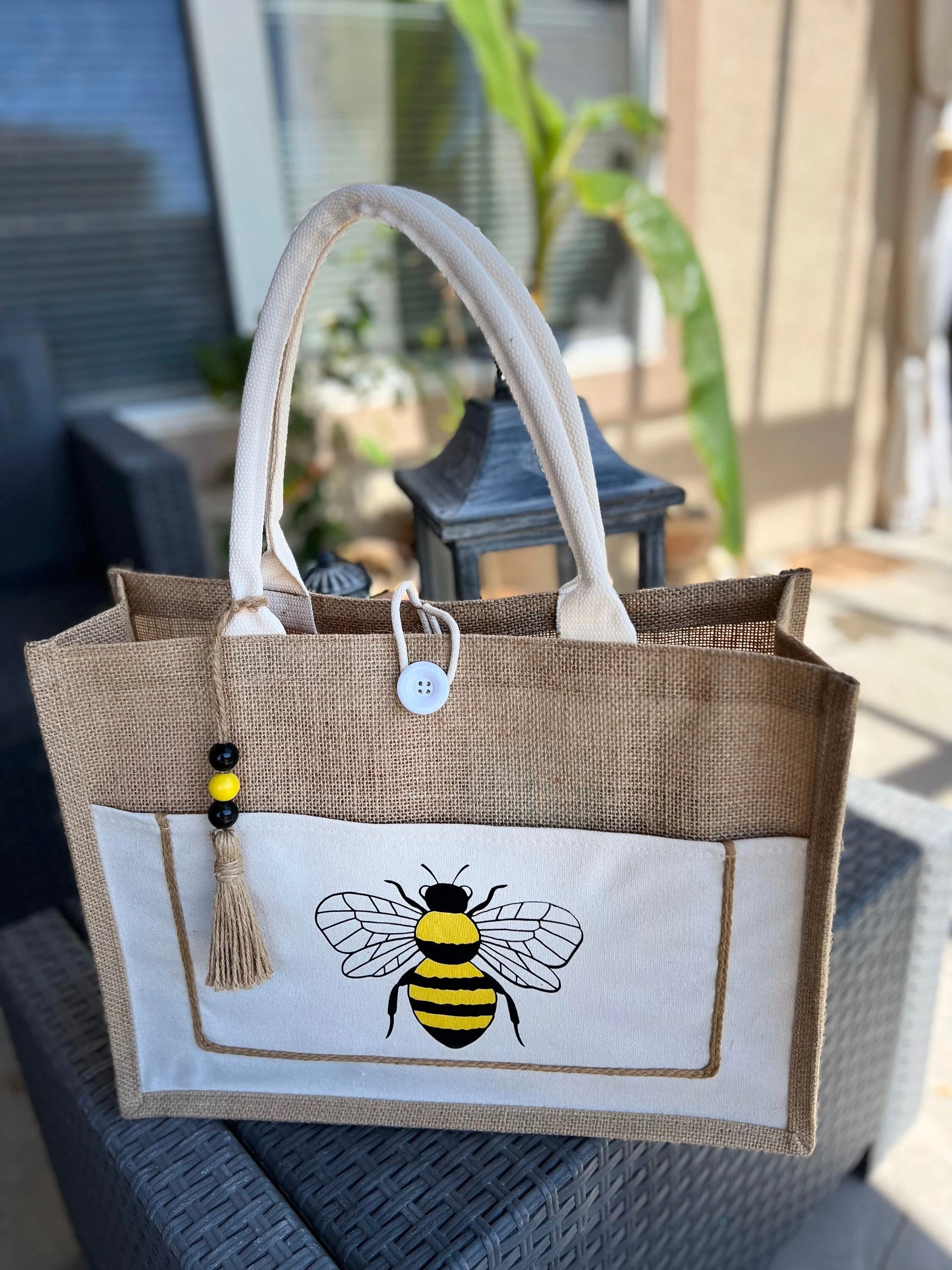 Honey Bee Shoulder Purse, Cute Bumble Yellow White Vegan Leather Top Handle Handbag Print Small Bag Women Ladies Designer