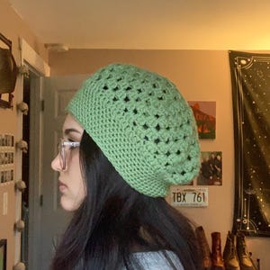 Crochet handmade slouchy beret color customizable