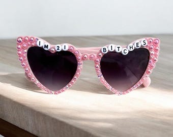 Personalized Heart-Shaped Pearl Sunglasses for Birthday Celebration - Customizable Party Favor