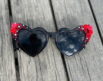 Custom Heart Sunglasses: Bridal Bachelorette Party Rhinestone Sunglasses