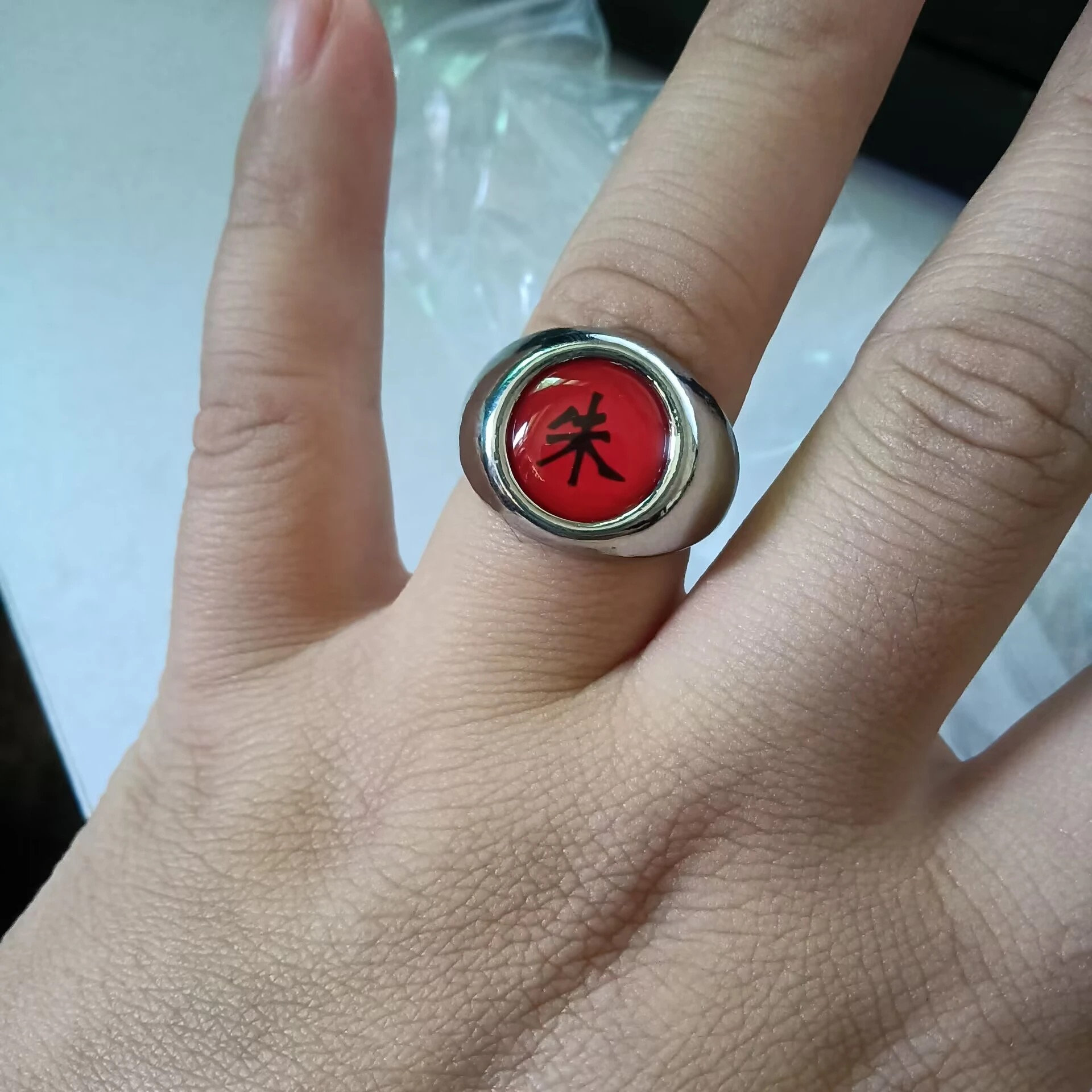 The Collection Naruto Shippuuden Uchiha Itachi Akatsuki Silver Ring -  Trendyol