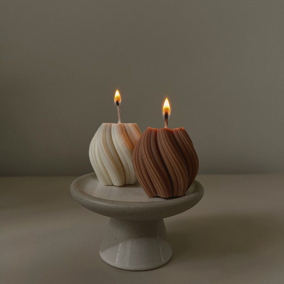 Ribbed Twirl Candle Ribbed Twirl Candle