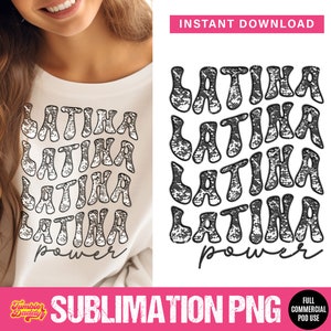 Puede incluir: Un diseño de sublimación con las palabras "Latina Power" en una fuente brillante, plateada y negra. El diseño se repite cinco veces y es perfecto para crear camisetas, tazas, bolsas de mano y otros artículos personalizados.