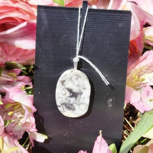 Crazy Lace Agate Pendant, Polished 1/4" Eyelet Necklace