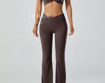 Brown Twist-Front Sports Bra & Flared Yoga Pants Set