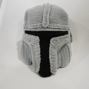 Mandalorian-inspired helmet crochet pattern