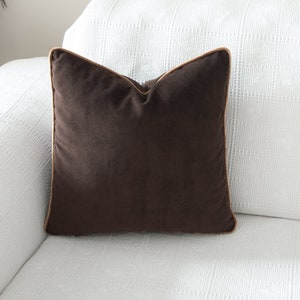 Chocolate Brown Velvet Throw Pillow, Dark Brown Soft Velvet Cushion, Brown Euro Pillow Case, Brown Pillow For Couch, Contrast Matching Shams