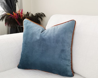 Almohadas europeas de lujo de terciopelo con cremallera con ribetes personalizados, almohada de lanzamiento de terciopelo azul pálido de cualquier tamaño con cordón, farsa decorativa de 14x26 22x22