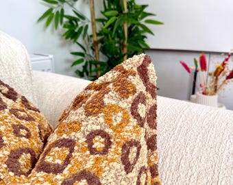 Leopard Patterned Pillow Cover, Animal Print Cushion Cover, Soft Chenille Leopard Decorative Throw Pillow Case