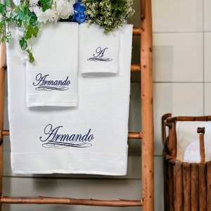 Personalized Embroidered Towel Set with Decorative Underline