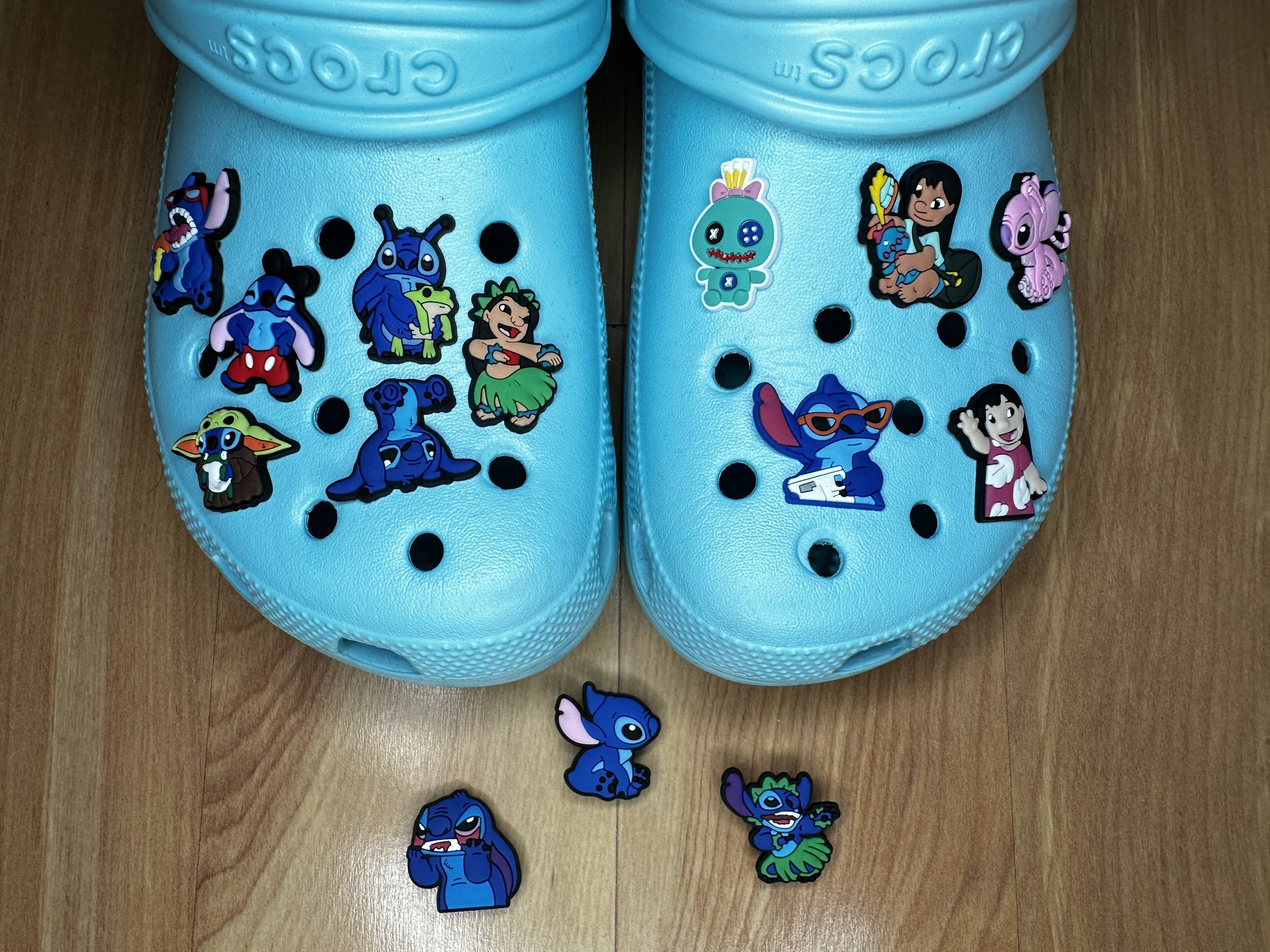 Stitch croc charms available now! #fyp #liloandstitch #liloystich
