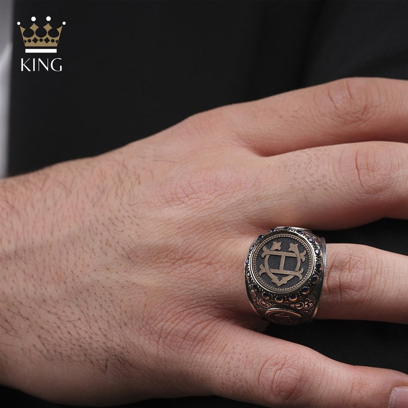 Custom Men's Ringletter Oval Ring for Menletter Pattern Etsy