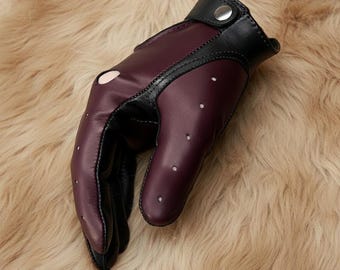 Superb Car Driving Gloves Soft Nappa Lamb Leather Burgundy with Black Mens and Womens Leather Gloves Luxury Driving Gloves