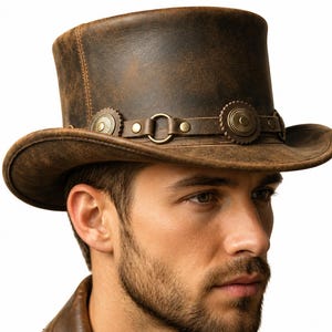Haut-de-forme western en cuir marron vieilli, fait main, orné de conchos, style rustique, idéal pour les rodéos, les festivals, Halloween ou Noël. Cadeau parfait pour un cadeau original.