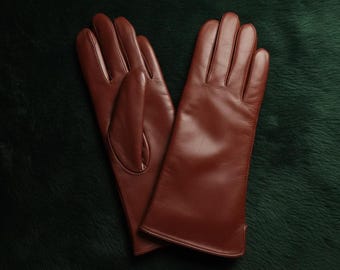 Handmade Sheep Fur Lined Leather Gloves Warm Winter Gift Leather Gloves for Men Women Cold Weather Accessories