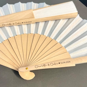 Ventaglio personalizzato ventaglio matrimonio dettaglio per gli invitati ventaglio in legno regalo originale regalo personalizzato sposi immagine 2