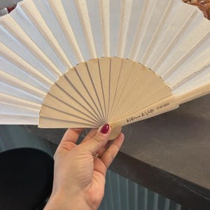 Ventaglio personalizzato - ventaglio matrimonio - dettaglio per gli invitati - ventaglio in legno - regalo originale - regalo personalizzato - portagioie
