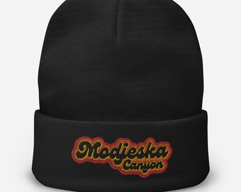 Gorro Modjeska Canyon Preto Bordado
