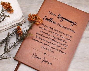 Neue Anfänge Geschenk personalisierte Leder Journal, College Geschenk für Tochter, Neues Kapitel Geschenk, College Akzeptanz Abschluss Geschenke