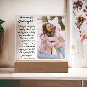 Presentes personalizados para afilhada, da madrinha: placa de acrílico com foto, presente para primeira comunhão, batizado ou aniversário. imagem 2