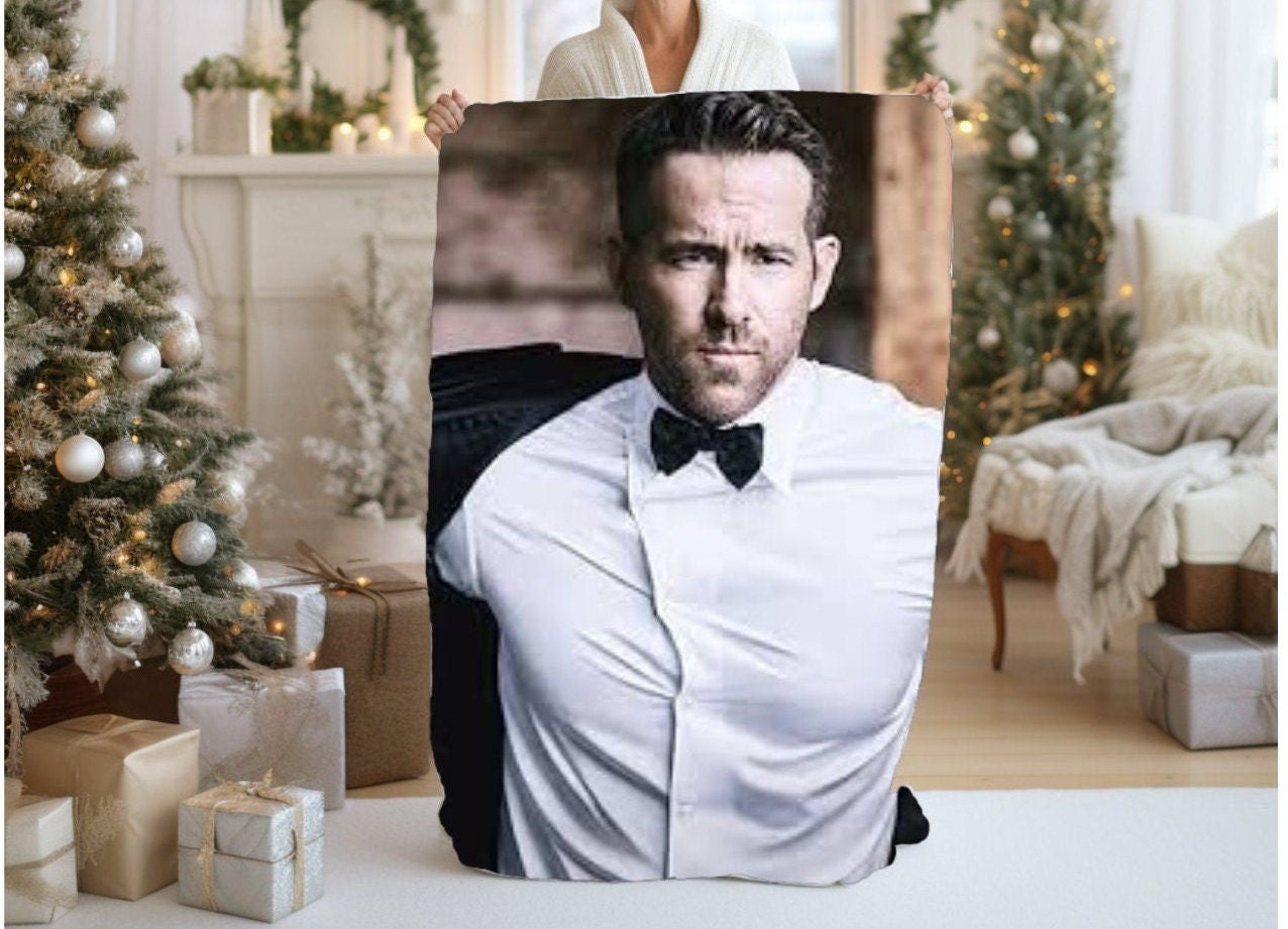 Ryan Reynolds Merchandise, Ryan Reynolds Blanket, Blanket for Her, Best  Friend Gift Idea, Ryan Reynolds Birthday, Birthday, Christmas Gift 