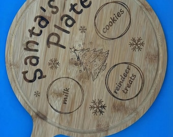 Christmas Charcuterie Board. Treat & Snack Plate