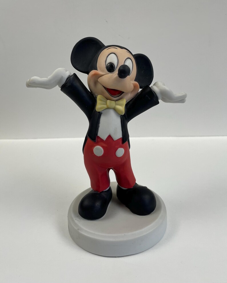 Vintage Mickey Mouse Figurine – Ceramic Disney Collectible, Retro Cartoon Decor, Perfect Gift for Disney Fans
