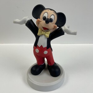 Vintage Mickey Mouse Figurine – Ceramic Disney Collectible, Retro Cartoon Decor, Perfect Gift for Disney Fans