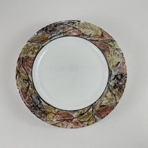 Set of 6 Dinner Plates in Vintage Corning Discontinued Corelle Tanglewood Pattern