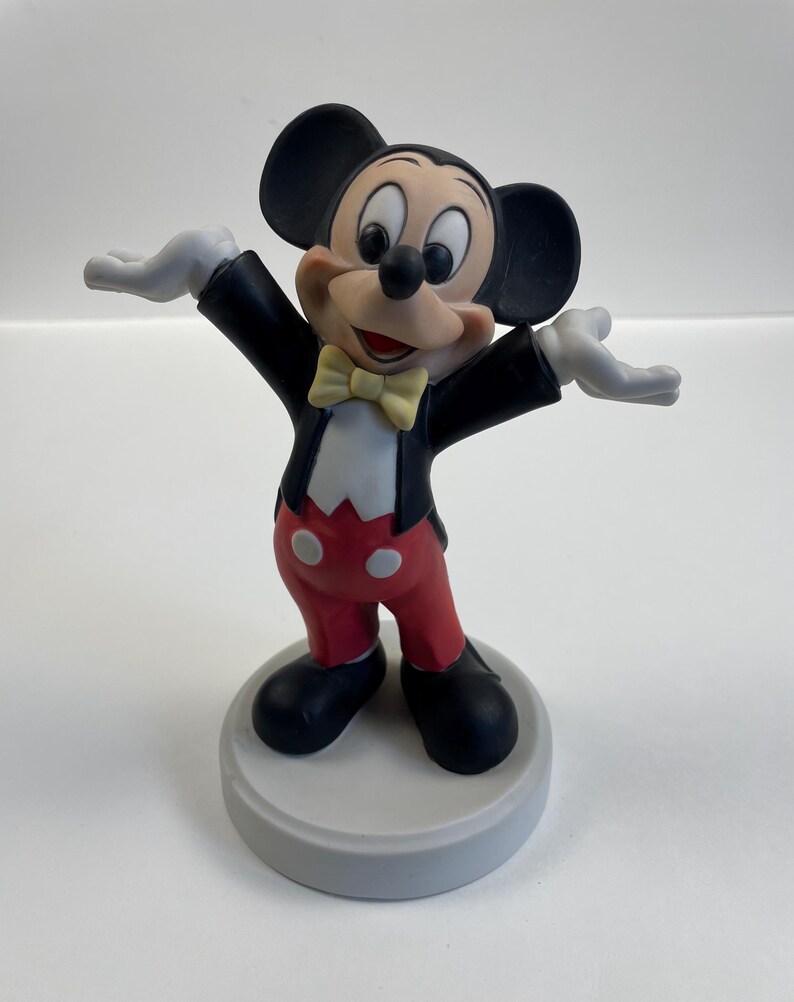 Vintage Mickey Mouse Figurine – Ceramic Disney Collectible, Retro Cartoon Decor, Perfect Gift for Disney Fans